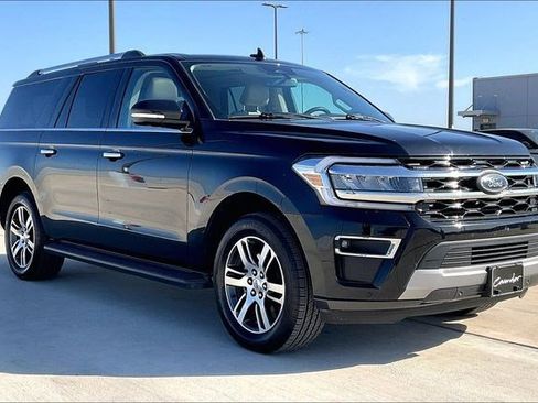 Used 2024 Ford Expedition Max Limited image 13