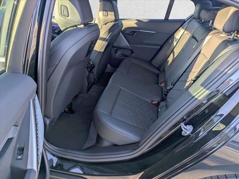 Certified 2024 BMW i5 eDrive40i w/ M Sport Package image 19