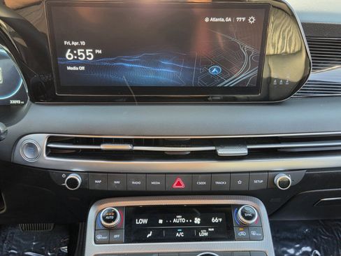 Used 2024 Hyundai Palisade Calligraphy FWD image 20