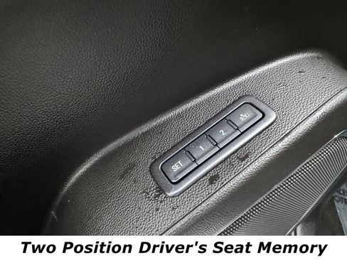 Used 2018 Chevrolet Tahoe Premier image 5