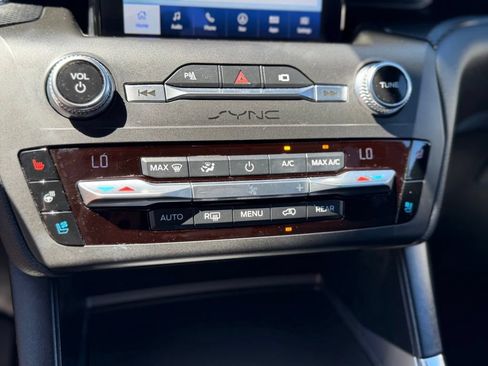 Used 2020 Ford Explorer ST w/ Premium Technology Package AWD/4WD image 34