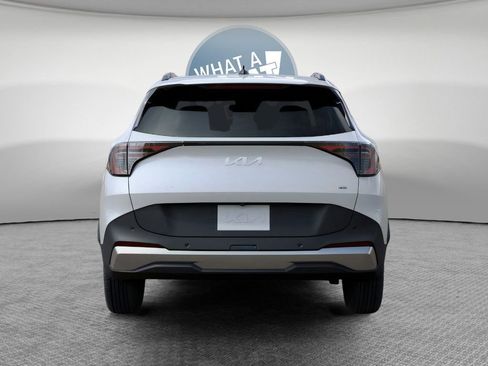 New 2026 Kia Sportage EX w/ EX Panorama Roof Package image 5