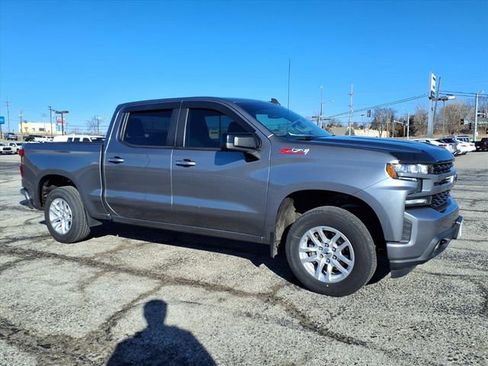 Used 2021 Chevrolet Silverado 1500 RST w/ Z71 Off-Road Package image 9