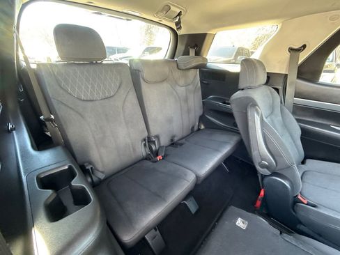 Used 2020 Hyundai Palisade SEL w/ Convenience Package image 14