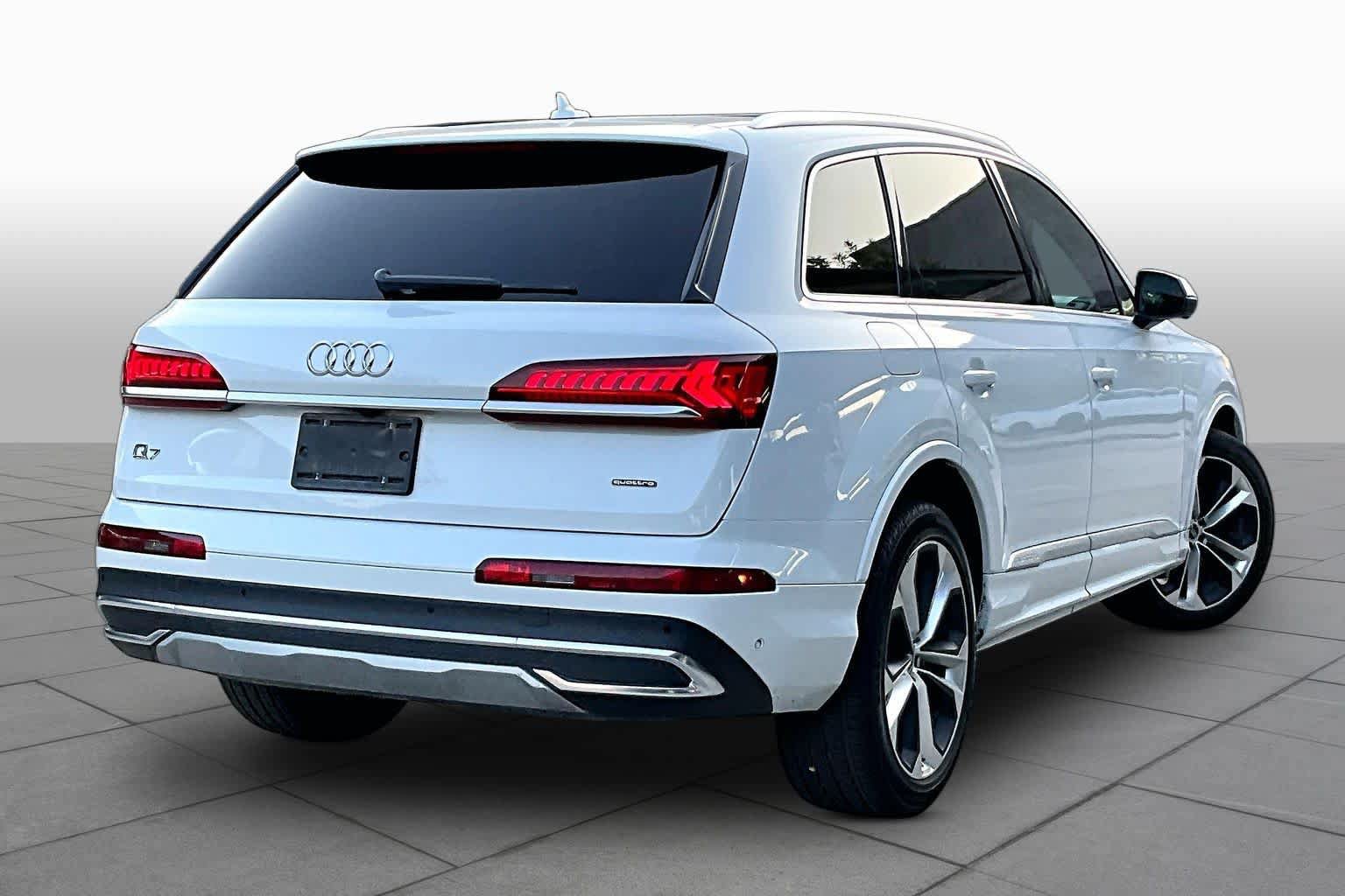 Used 2023 Audi Q7 3.0T Premium Plus AWD/4WD image 12