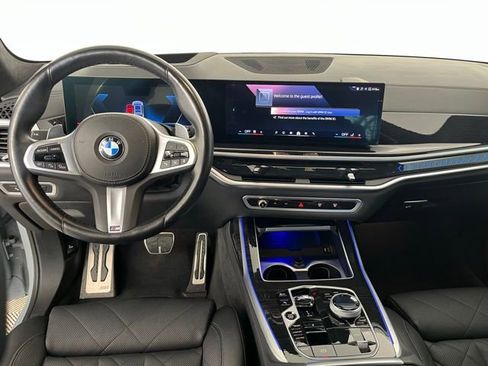 Certified 2024 BMW X7 xDrive40i w/ Executive Package image 13
