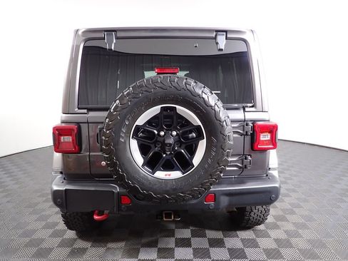 Used 2018 Jeep Wrangler Unlimited Rubicon w/ Dual Top Group AWD/4WD image 14