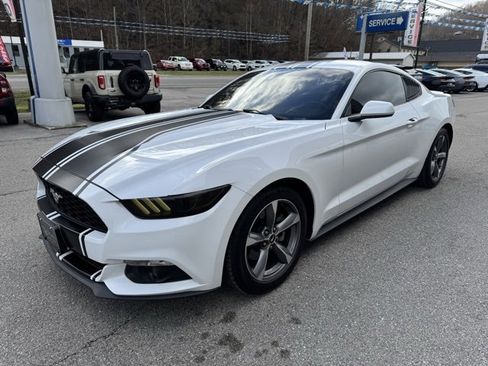 Used 2015 Ford Mustang Coupe w/ Equipment Group 051A image 4