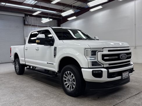 Used 2022 Ford F250 Lariat w/ Lariat Ultimate Package image 23