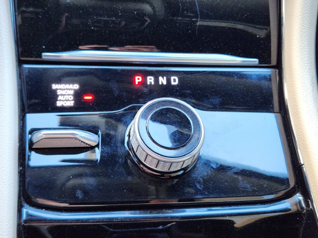 Used 2023 Jeep Grand Cherokee L Limited AWD/4WD image 20