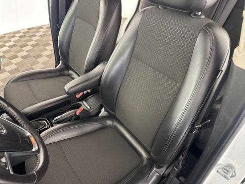 Used 2019 Buick Encore Preferred image 23