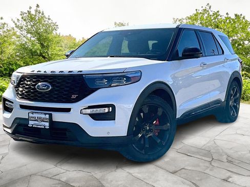 Used 2022 Ford Explorer ST w/ Equipment Group 401A image 12