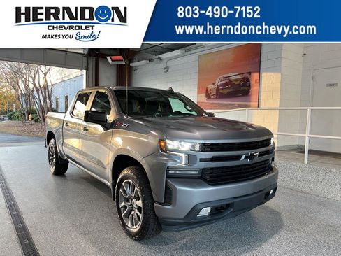 Used 2021 Chevrolet Silverado 1500 RST image 1