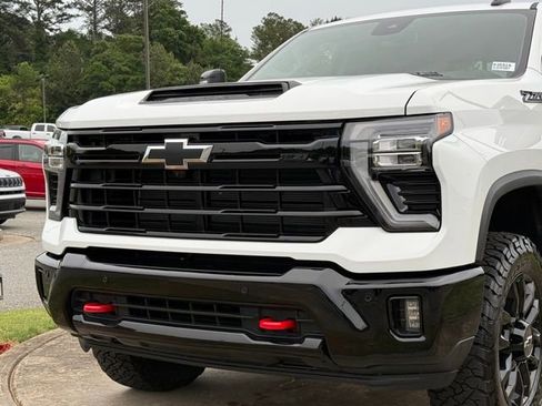 Used 2026 Chevrolet Silverado 2500 LT w/ Trail Boss Package AWD/4WD image 10