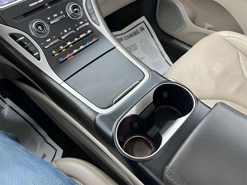 Used 2020 Lincoln Nautilus Reserve w/ Equipment Group 202A image 23