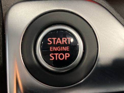 Used 2025 Nissan Sentra SR image 17