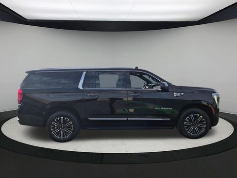 New 2026 GMC Yukon XL Elevation w/ Elevation Premium Package RWD image 6