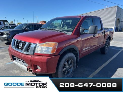 Used 2014 Nissan Titan PRO-4X AWD/4WD image 2