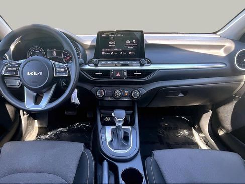 Used 2023 Kia Forte LXS FWD image 28