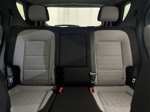 Used 2022 Chevrolet Equinox LS image 30