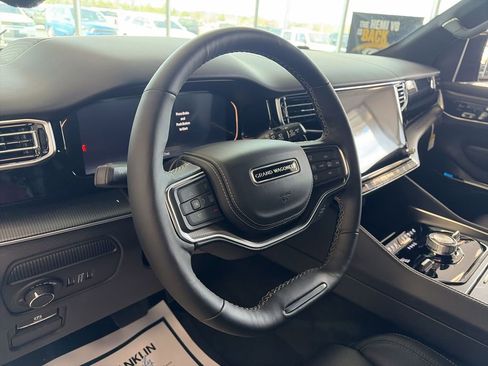 New 2026 Jeep Grand Wagoneer Summit w/ Premium Group III image 14