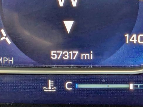 Certified 2025 Chevrolet Silverado 1500 LT image 29