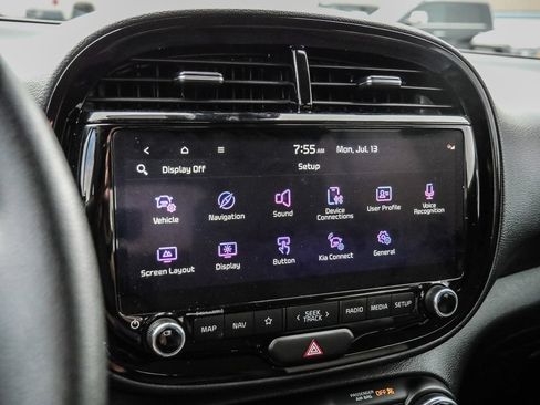 Used 2025 Kia Soul S FWD image 34