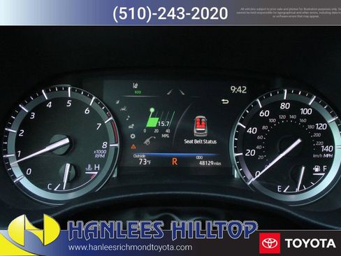 Certified 2022 Toyota Highlander XLE image 34