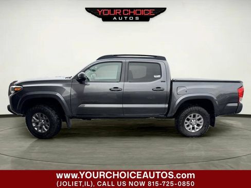 Used 2017 Toyota Tacoma SR5 w/ Tow Package AWD/4WD image 2