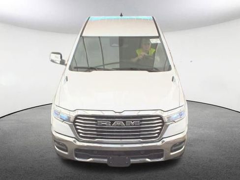 Used 2025 RAM 1500 Laramie image 2