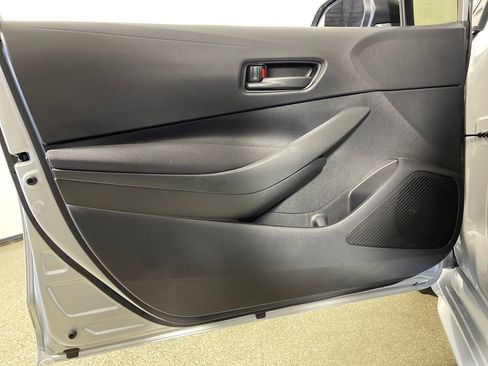 Certified 2023 Toyota Corolla LE w/ Carpet Mat Package (TMS) FWD image 17