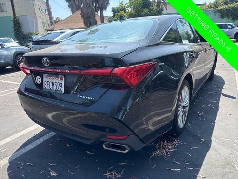 Used 2019 Toyota Avalon Limited w/ Advanced Safety Package FWD image 6