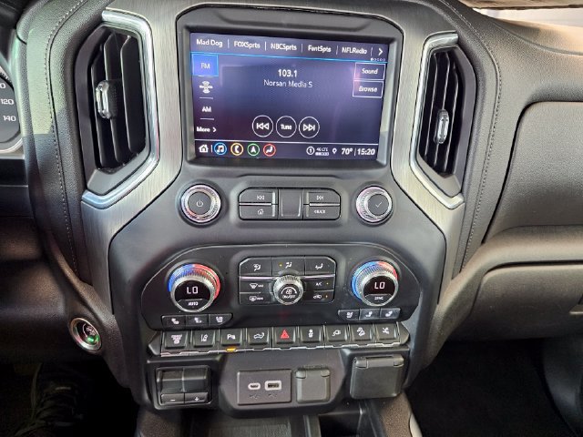 Used 2022 GMC Sierra 2500 Denali w/ Denali Black Diamond Edition AWD/4WD image 28