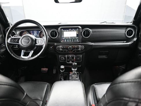 Used 2023 Jeep Gladiator Overland w/ Popular Equipment Package image 12