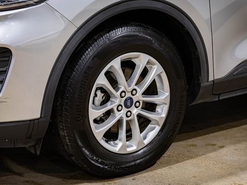 Used 2022 Ford Escape SE w/ Cold Weather Package image 6