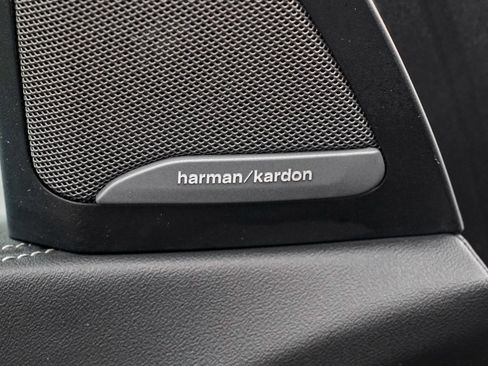 Used 2023 BMW X7 xDrive40i w/ M Sport Package image 10