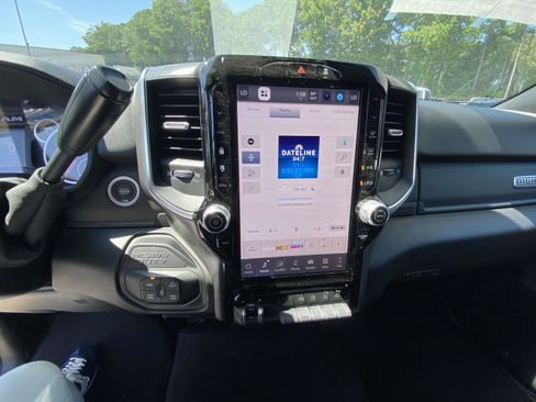 Used 2025 RAM 2500 Big Horn image 23