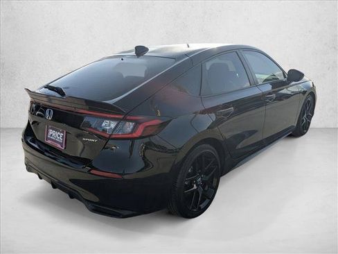 Used 2025 Honda Civic Sport image 5