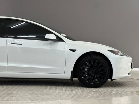 Used 2026 Tesla Model 3 RWD image 34