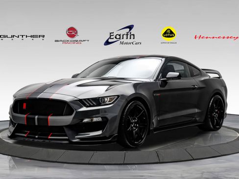 Used 2016 Ford Mustang Shelby GT350R w/ GT350R Equipment Group 920A RWD image 1
