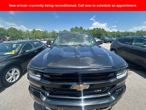 Used 2019 Chevrolet Silverado 1500 LT w/ All Star Edition AWD/4WD image 2