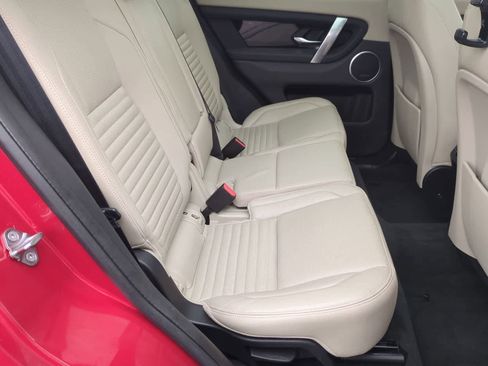 Used 2020 Land Rover Discovery Sport SE AWD/4WD image 20