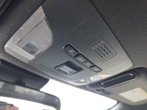 Used 2022 Toyota Corolla SE image 25