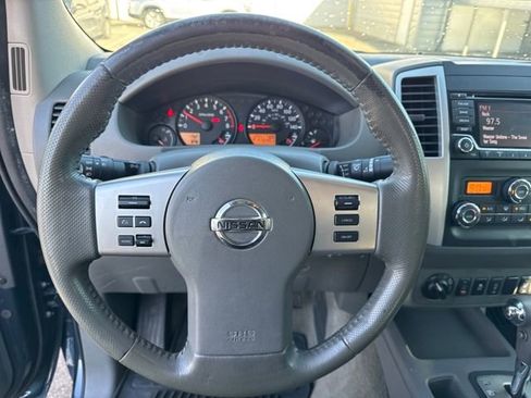 Used 2017 Nissan Frontier SV w/ SV Value Truck Package image 16