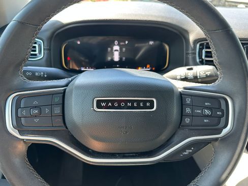 Certified 2022 Jeep Wagoneer Series I w/ Convenience Group I image 24