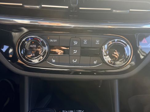 New 2026 Buick Envista Sport Touring w/ Convenience I Package FWD image 18