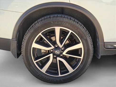 Used 2020 Nissan Rogue SL FWD image 19