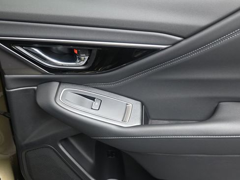 Certified 2025 Subaru Outback Limited image 14