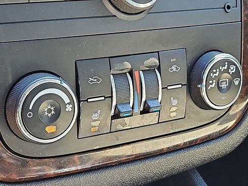 Used 2016 Chevrolet Impala LTZ image 17