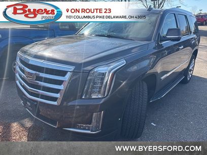 Used 2017 Cadillac Escalade Luxury